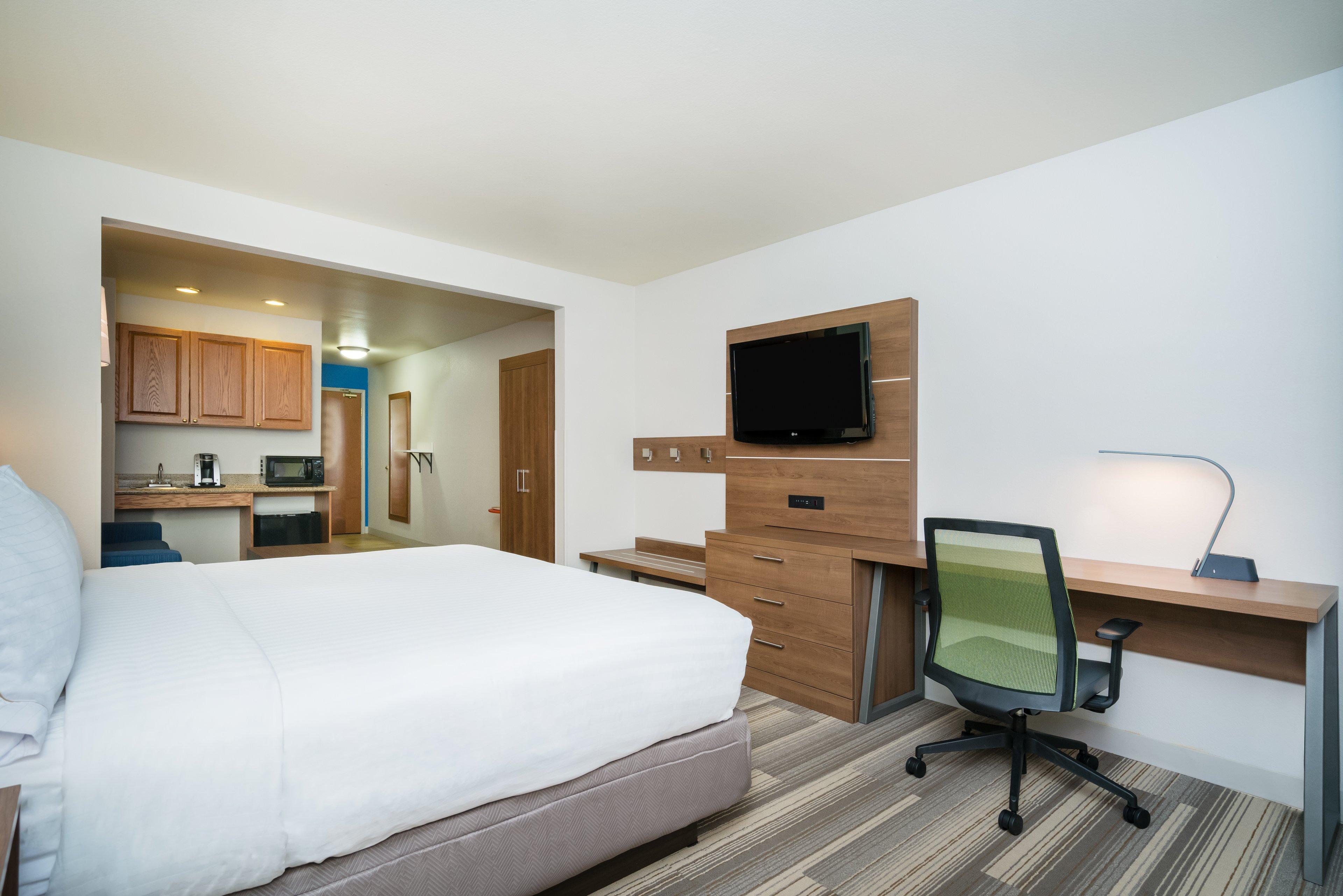 Holiday Inn Express & Suites Rocky Mount Smith Mountain Lake By Ihg Extérieur photo